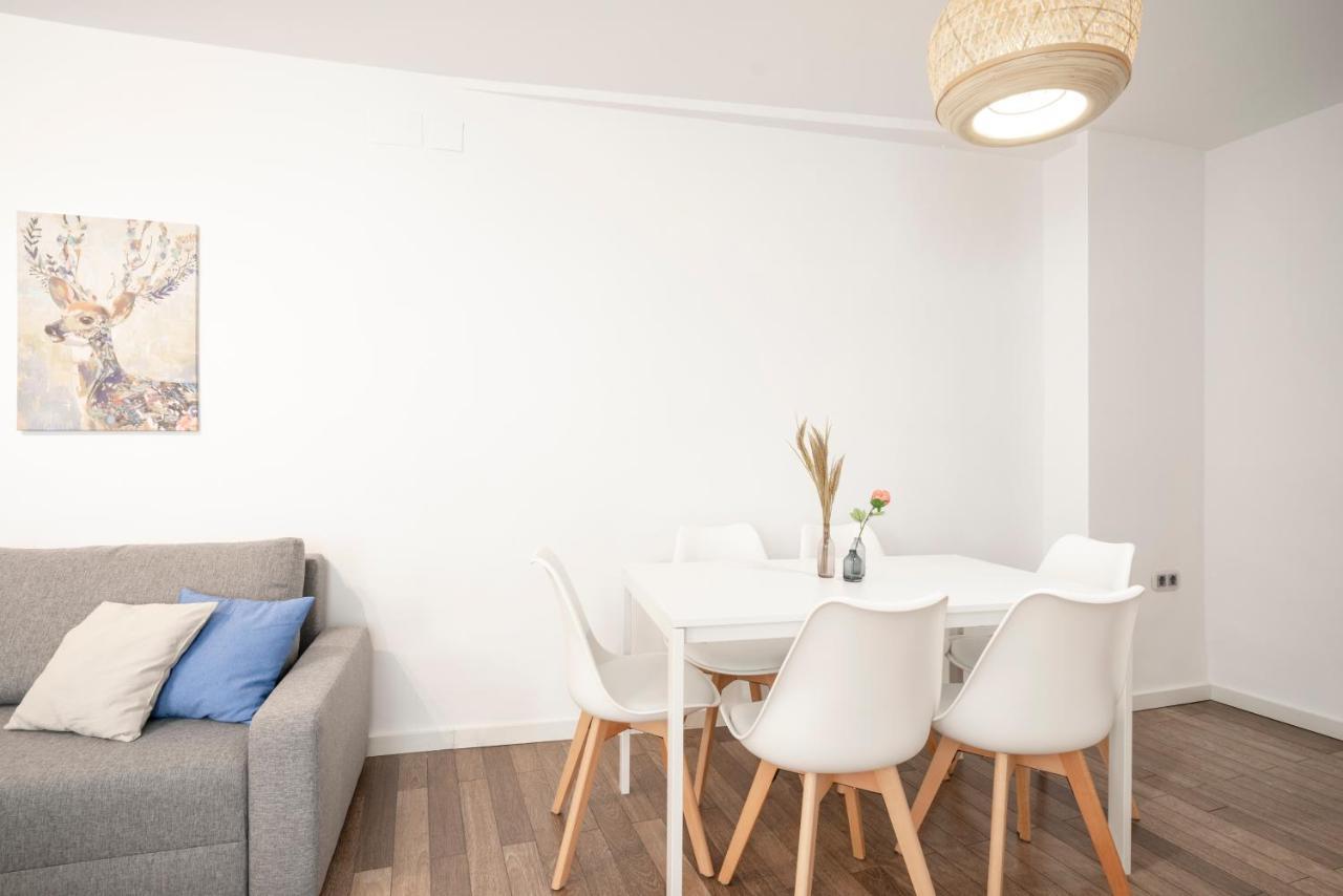 Apartment Oasis En El Corazon De Con Parking Gratis *